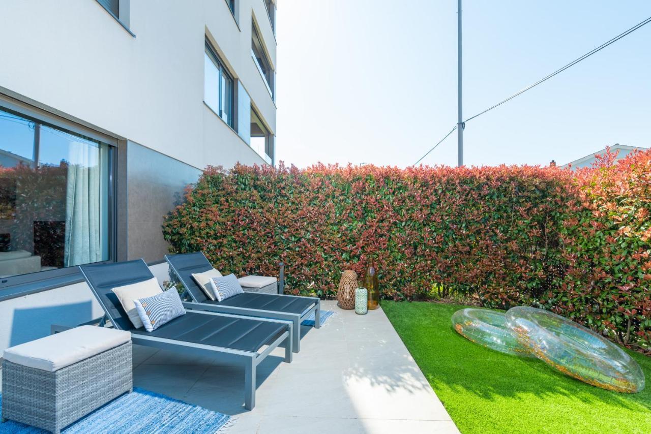 Luxury New Apartment With Private Garden Near The Beach! ポレッチ エクステリア 写真
